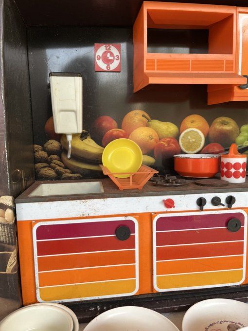 Jouet, cuisine aménagée "Comme maman" Coqueval, vintage