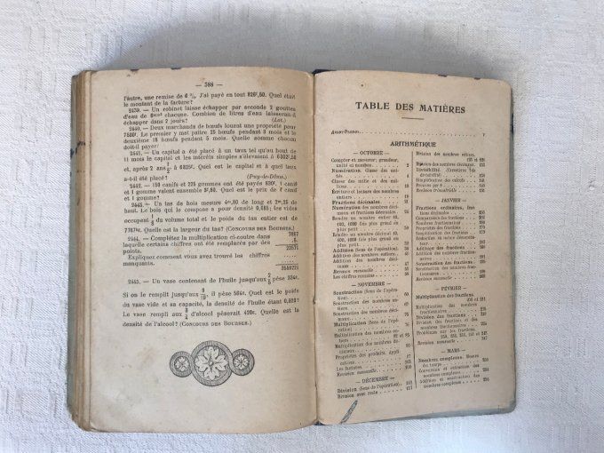 Livre ancien scolaire, Arithmétique, Cours supérieur 1er année, Librairie Armand Colin, 1942