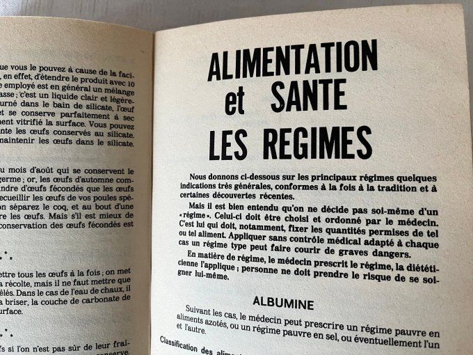 Livre de cuisine vintage, La cuisine familiale  Mariette 1500 recettes, UNIDE, 1974