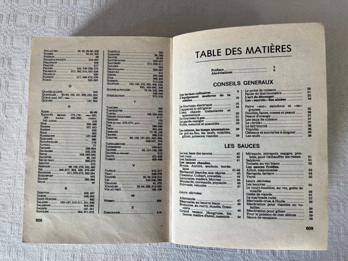 Livre de cuisine vintage, La cuisine familiale  Mariette 1500 recettes, UNIDE, 1974