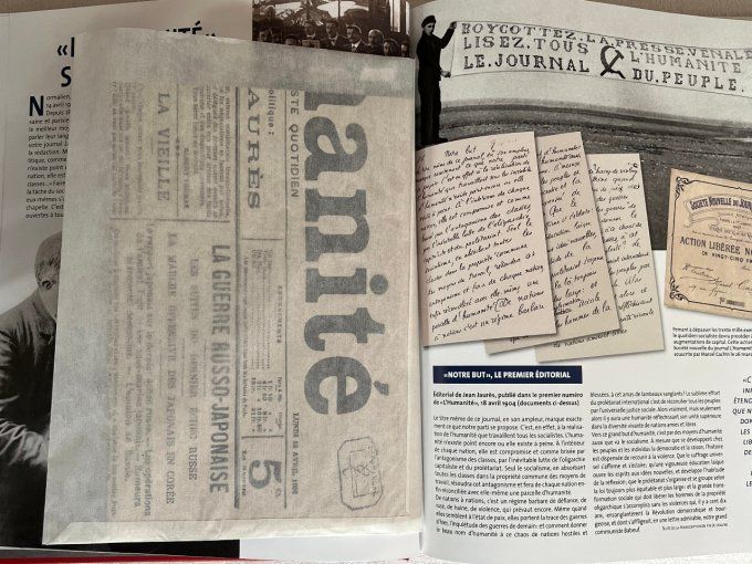 LIvre - Objet, La France rouge : un siècle d'histoire dans les archives du PCF (1871-1989)