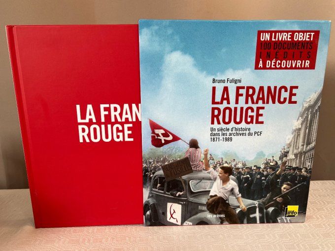 LIvre - Objet, La France rouge : un siècle d'histoire dans les archives du PCF (1871-1989)