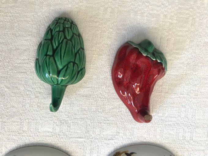 Lot, 2 plaques de porte porcelaine de Limoges et 1 porte torchon en céramique,  vintage
