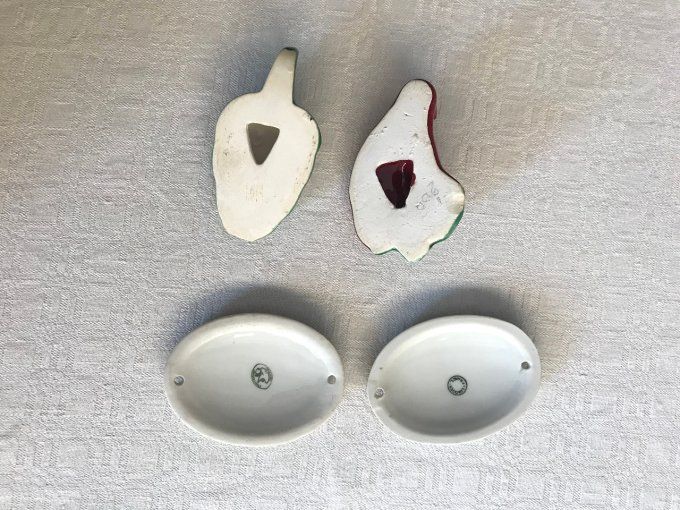 Lot, 2 plaques de porte porcelaine de Limoges et 1 porte torchon en céramique,  vintage