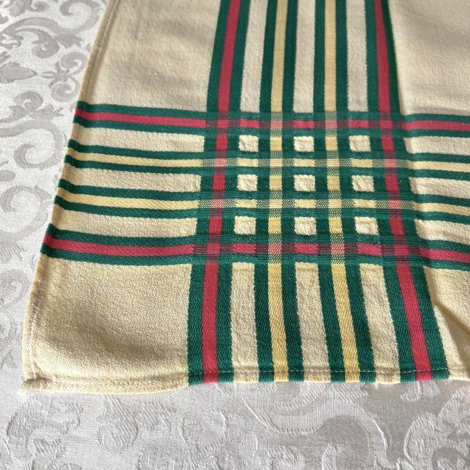 Lot 6 serviettes de table anciennes style basque, initiales brodées LM + 4 offertes