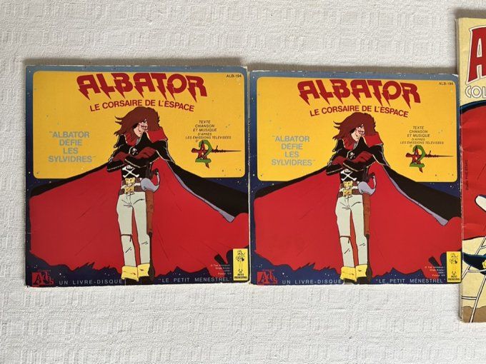 Lot Albator, 1 vinyle 45 tours, Le corsaire de 45, 2 livres disques et 1 livre de coloriage, Vintage