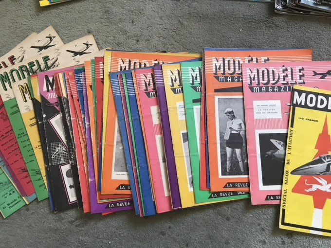 Lot d'anciennes revues de Modèle Magazine, de 1953 à 1959