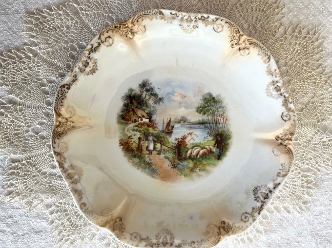 Lot de 2 assiettes anciennes, décoratives, estampillées Pro Saxe ES, Erdmann Schlegelmilch