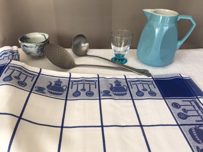Lot de 6 torchons en coton blancs et bleus aux motifs vintage, Neufs