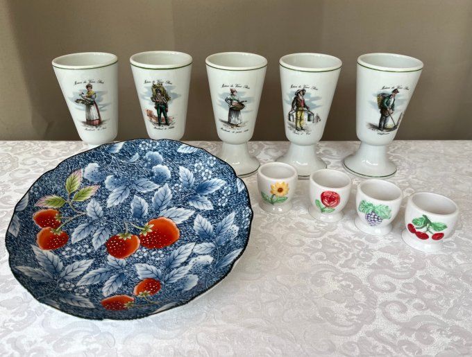 Lot de vaisselle Assiette / Mugs / Coquetiers