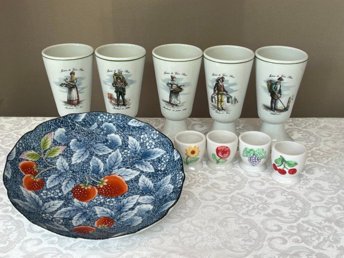 Lot de vaisselle Assiette / Mugs / Coquetiers