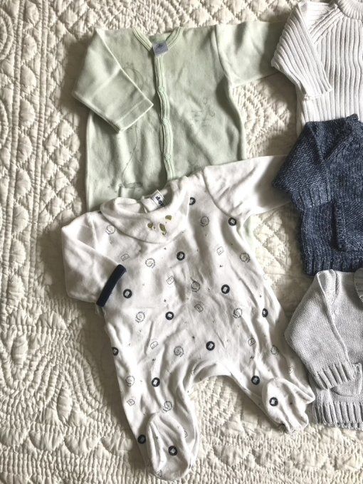 Lot de vêtements 3 mois et nid d'ange,  pour bébé + Dons