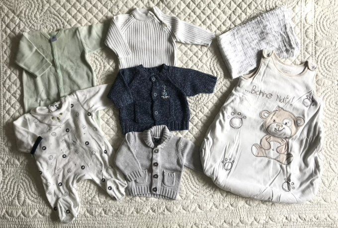 Lot de vêtements 3 mois et nid d'ange,  pour bébé + Dons