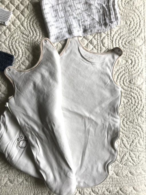 Lot de vêtements 3 mois et nid d'ange,  pour bébé + Dons