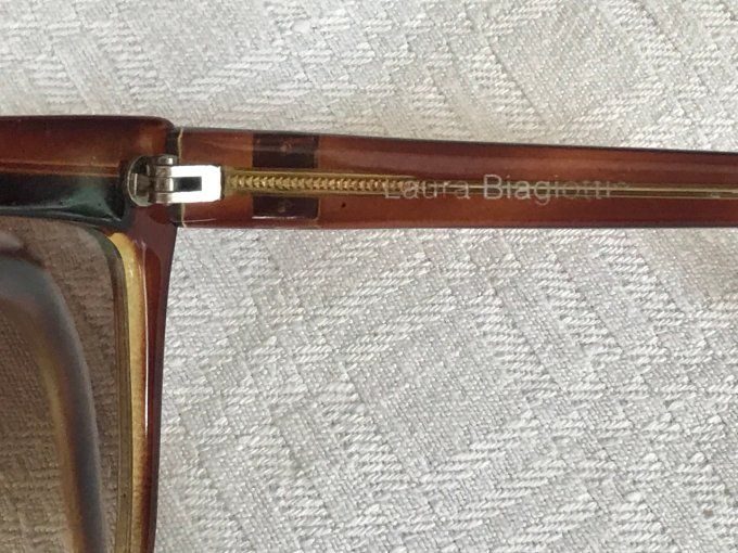 Lunettes de soleil vintage de chez Laura Biagiotti, Italie