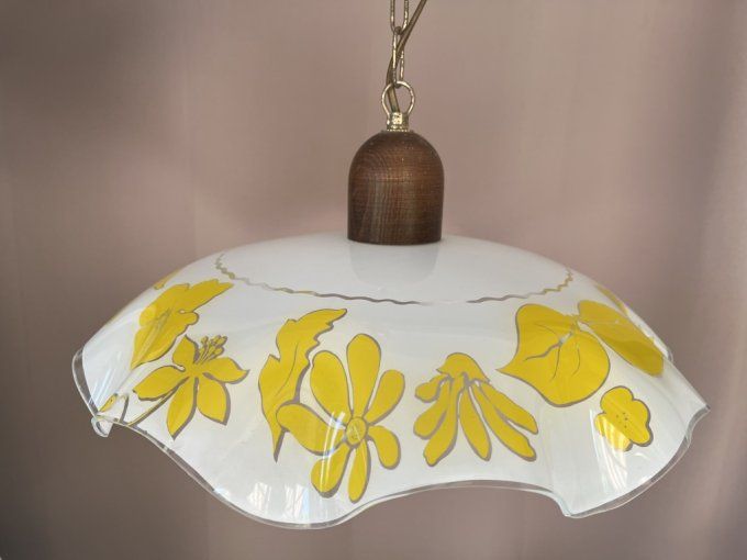 Lustre avec abat-jour en verre opale décoré, vintage