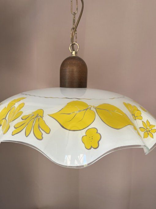 Lustre avec abat-jour en verre opale décoré, vintage