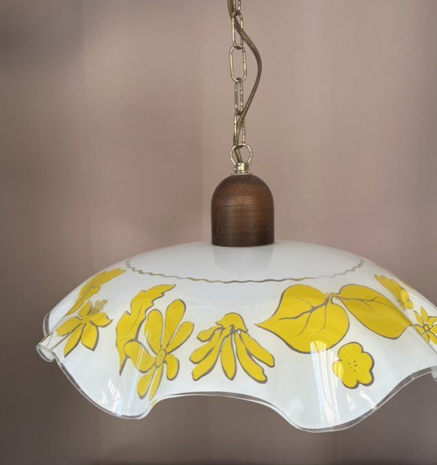 Lustre avec abat-jour en verre opale décoré, vintage