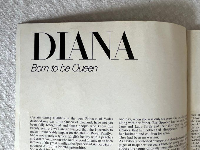 Magazine vintage en anglais,  Le mariage royal de Lady Diana et le prince Charles