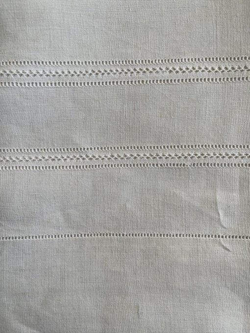 Magnifique drap ancien XL en lin, grand revers avec broderies, monogramme CM