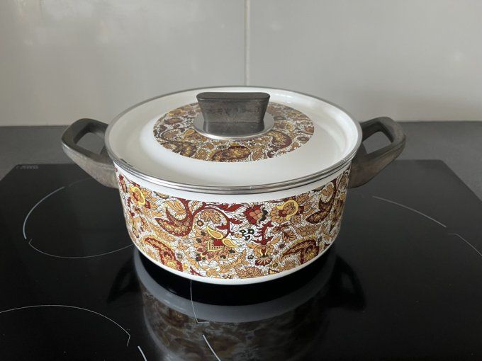 Marmite émaillée avec son couvercle, décor floral marron, vintage