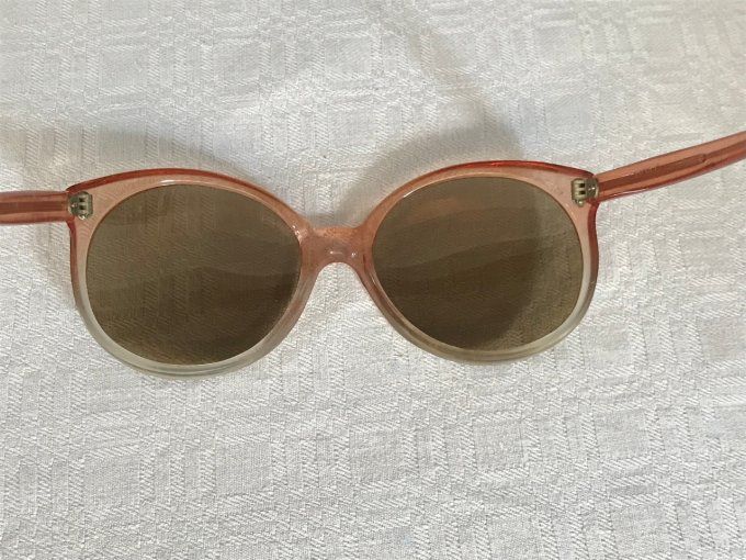 Monture, Paire de lunettes solaire, vintage