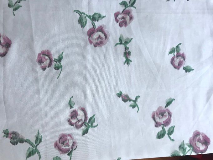 Paire de rideaux vintage, 2 voilages aux motifs de roses