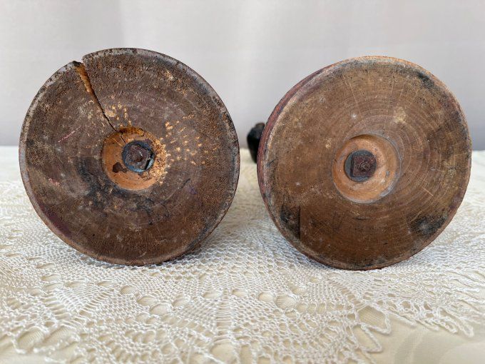 Paire de statues anciennes en régule, Andmeme - Marin Pêcheur et Marchande de poissons