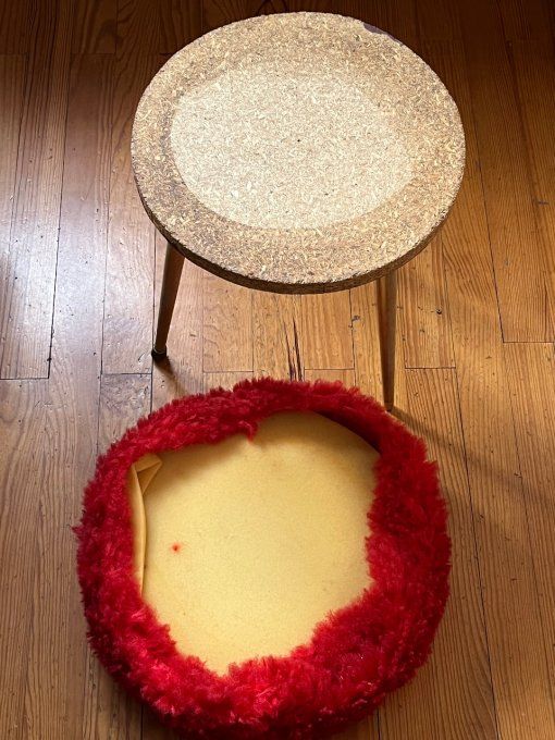 Pouf, tabouret moumoute vintage
