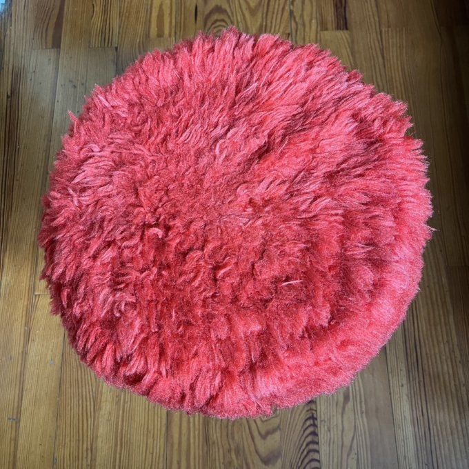 Pouf, tabouret moumoute vintage