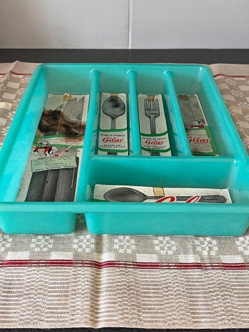 Range couverts vintage, de marque Gilac, Neuf - Collector Cuisine Années 60/70 -