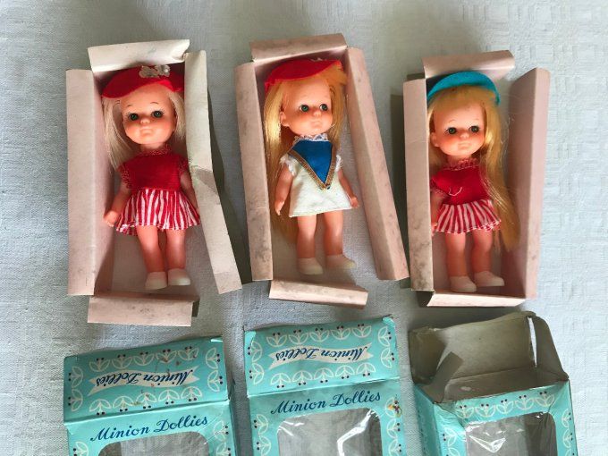 Rare !!! 3 Petites poupées vintage, Minion Dollies, Neuves dans leur boite
