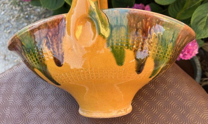 Rare ! Ancien Pot-Panier en terre cuite, poterie vernissée, jaune, vert & brun