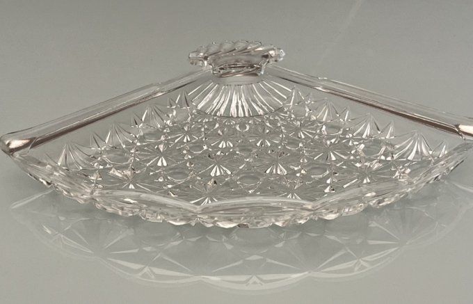 Ravier, vide poche en verre pressé en forme d'éventail, marque Avon, vintage