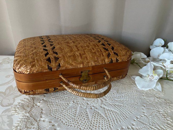 Sac à main / Valisette vintage en osier tressé bicolore,  Années 60/70