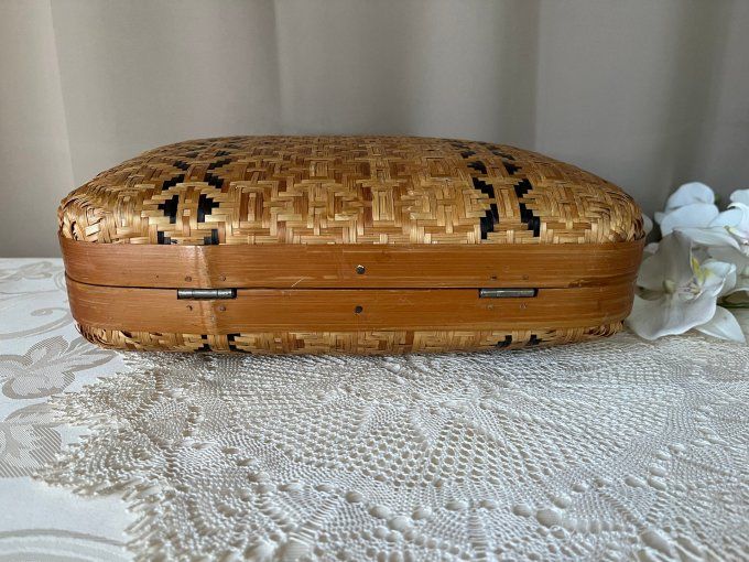 Sac à main / Valisette vintage en osier tressé bicolore,  Années 60/70