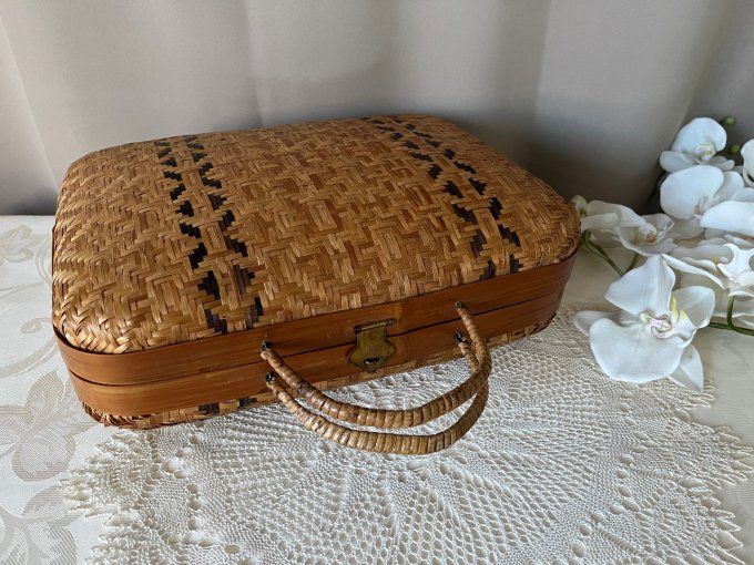 Sac à main / Valisette vintage en osier tressé bicolore,  Années 60/70