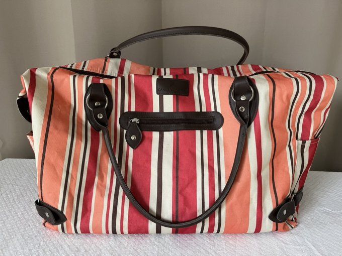 Sac de voyage vintage, Daniel Hechter, Années 80/90, Idéal pour vos week-ends !