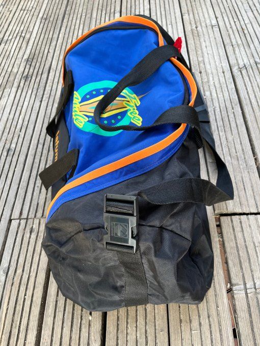 Sac de voyage vintage de la marque Lafuma modèle Free Style