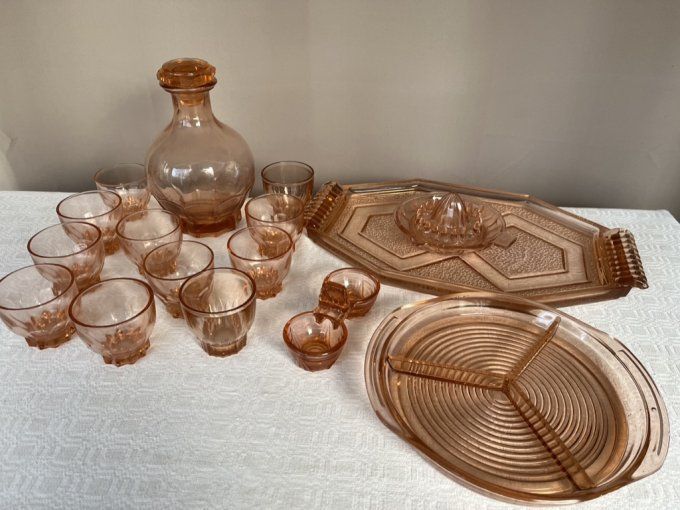 Service Rosaline, 16 pièces, carafe, verres, plat, plateau, ...  art déco, années 50