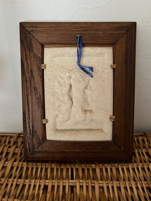 Tableau bas-relief vintage fontaine pétrifiante scène champêtre avec son cadre bois