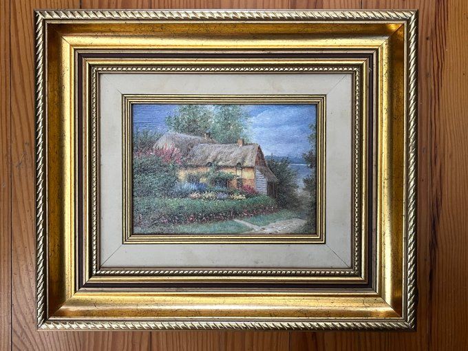 Tableau maison champêtre au toit de chaume – cadre bois doré – déco campagne chic