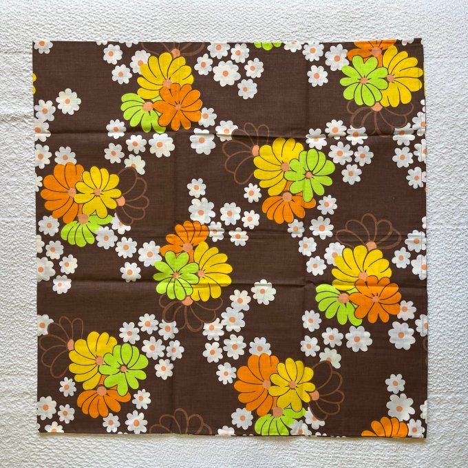 Taie d'oreiller vintage de la Marque Agalys, au motif Flower Power, typique des années 70 ! Neuve