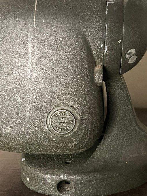 Taille-crayon au design industriel vintage – A.B. Cryptoteknik, Stockholm 30