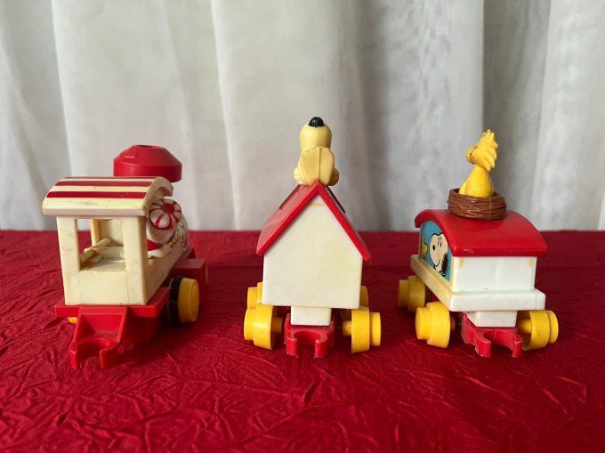 Train remontoir vintage Snoopy et Peanuts - Jouet Peanuts Rétro Années 70/80