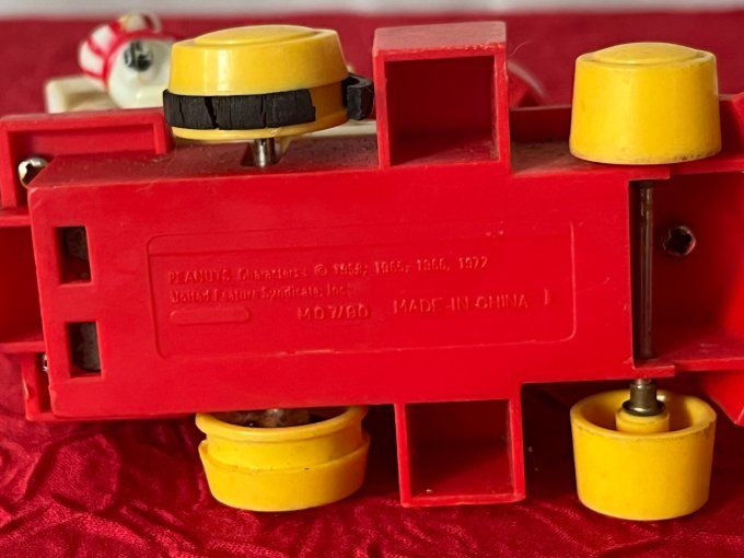 Train remontoir vintage Snoopy et Peanuts - Jouet Peanuts Rétro Années 70/80