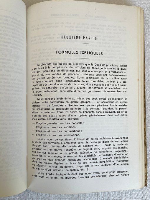 vintage,ancien,ouvrage,guide,Livre,Formulaire,des,officiers,de,police,judiciaire,Droit,Lambert,1970,