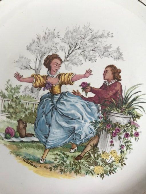 Ancien plat signé Ceranord, St Amand, scène galante Watteau