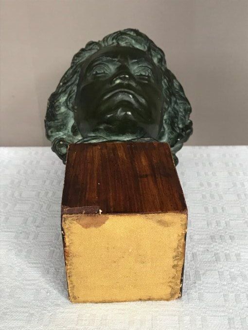 Buste de beethoven en platre à patine bronze, signé Godeski