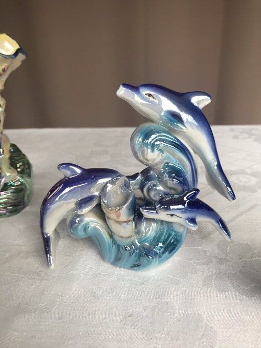 Lot vintage de 4 dauphins irisés, vase et déco + 1 sirène 